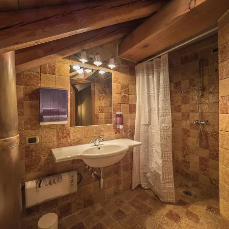 Rifugio Lausen Estalagem *