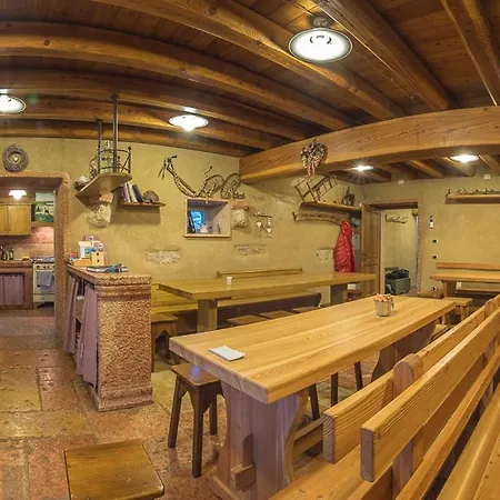 Rifugio Lausen Fogadó Velo Veronese